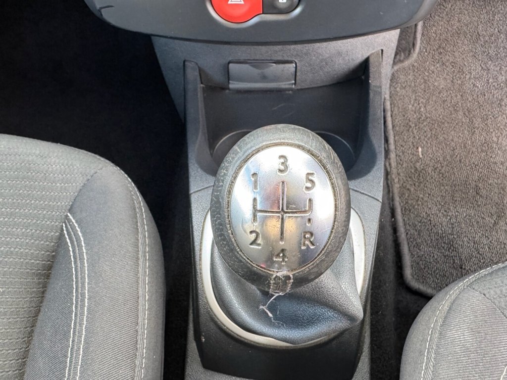 Used Renault Clio 2011 for sale - 78219259: Photo 21