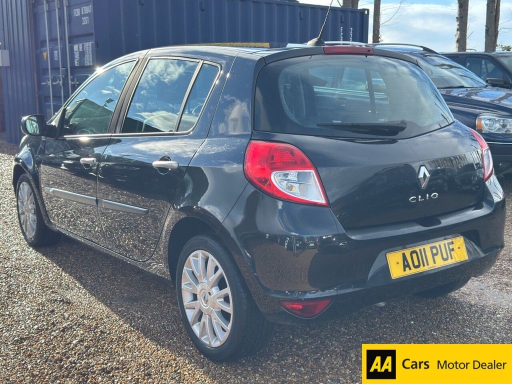 Used Renault Clio 2011 for sale - 78219259: Photo 4