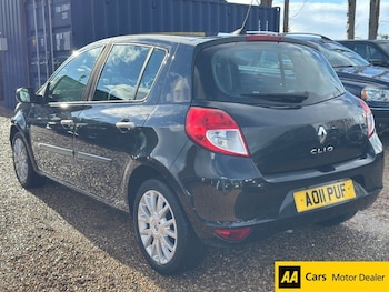 Used Renault Clio 2011 for sale - 78219259: Photo