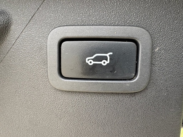 Used Land Rover Discovery Sport 2018 for sale - 76279784: Photo 15