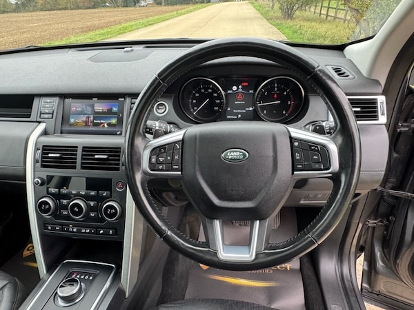 Used Land Rover Discovery Sport 2018 for sale - 76279784: Photo 22