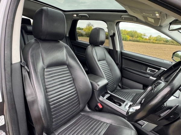Used Land Rover Discovery Sport 2018 for sale - 76279784: Photo 29