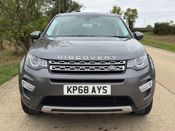 Used Land Rover Discovery Sport 2018 for sale - 76279784: Photo 2