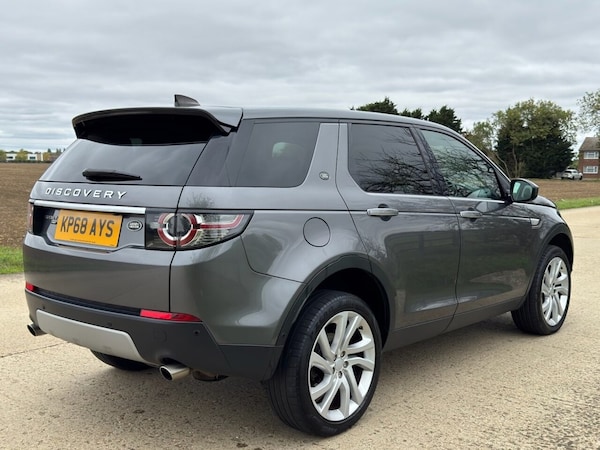 Used Land Rover Discovery Sport 2018 for sale - 76279784: Photo 6