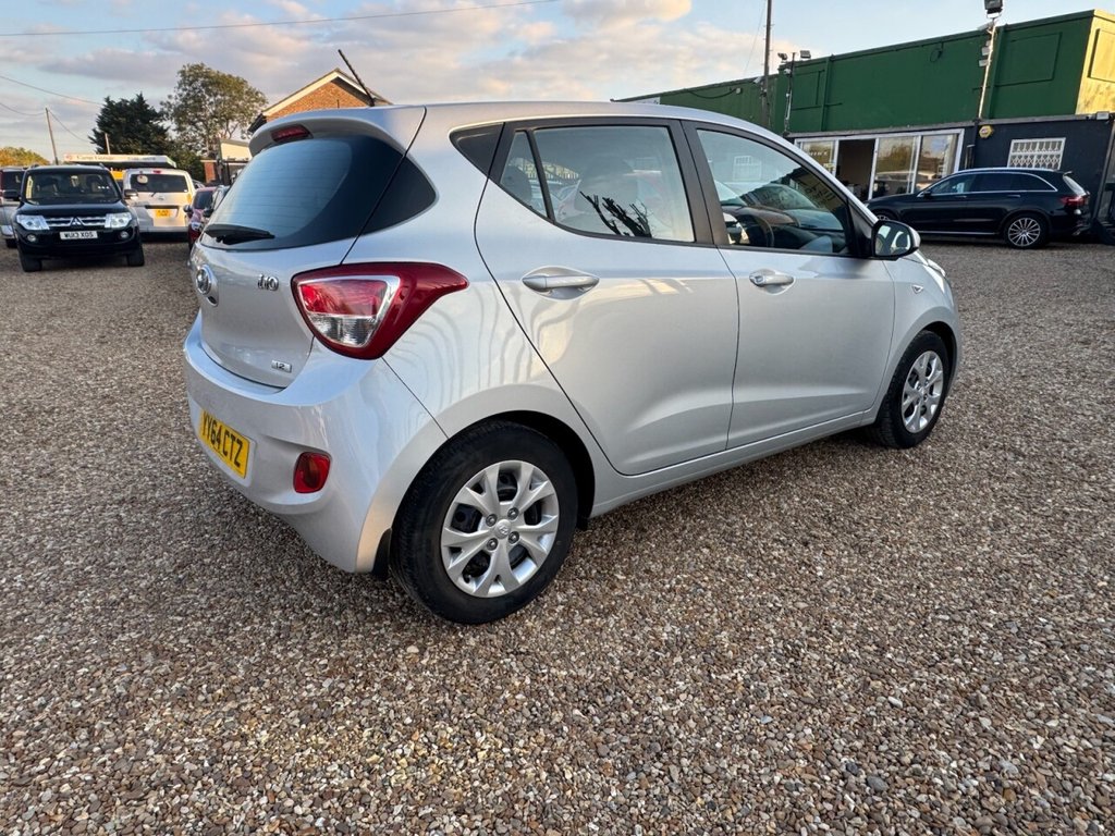 Used Hyundai i10 2014 for sale - 76119126: Photo 10