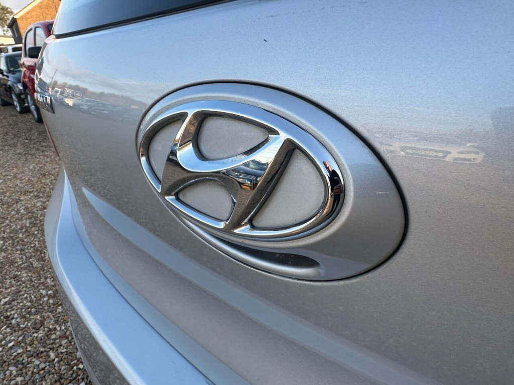Used Hyundai i10 2014 for sale - 76119126: Photo 12