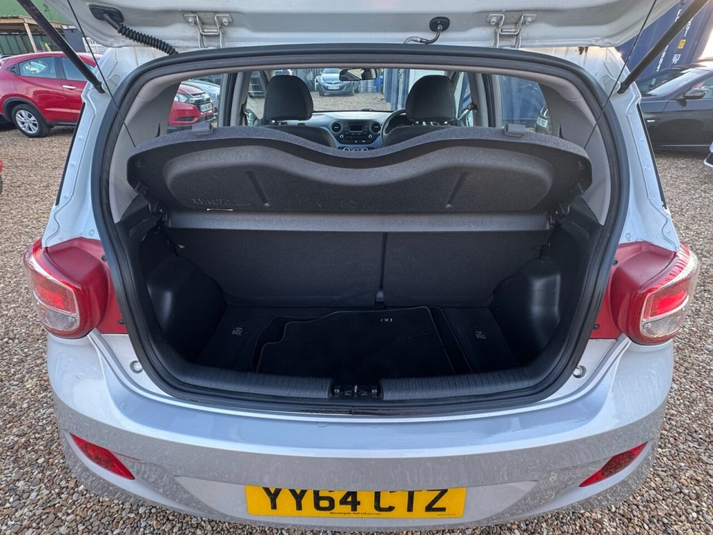 Used Hyundai i10 2014 for sale - 76119126: Photo 16