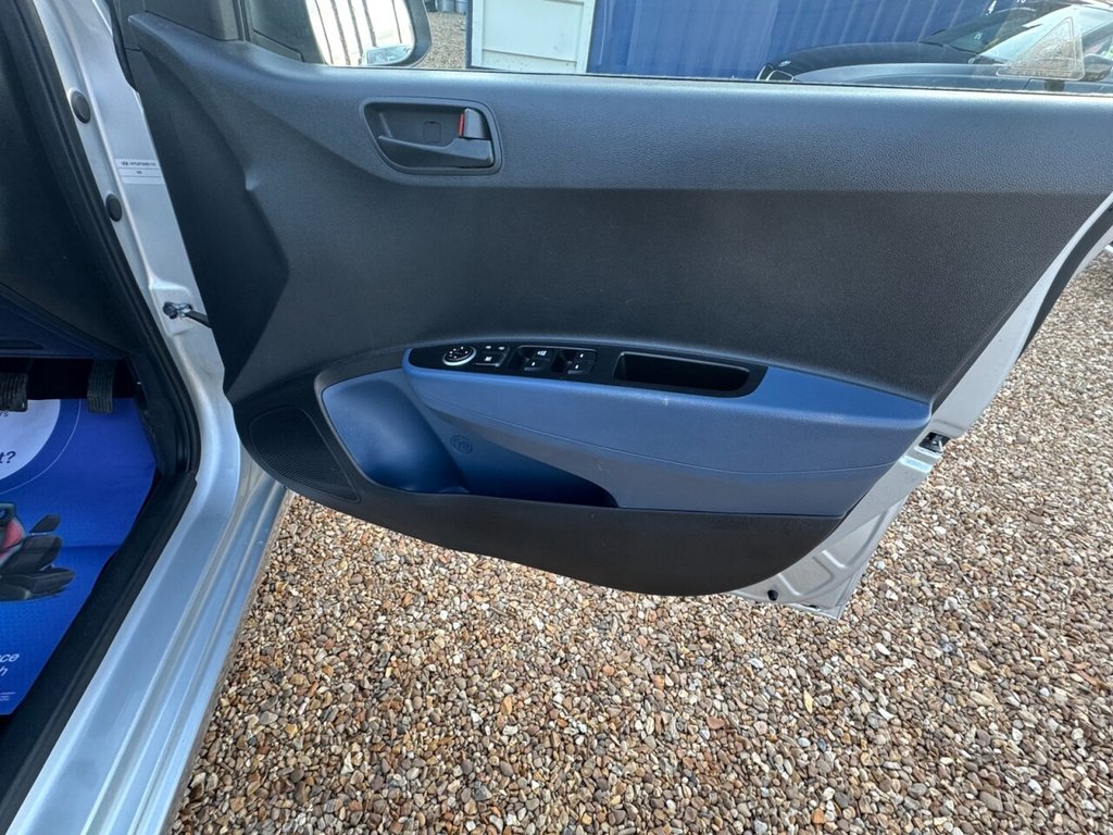 Used Hyundai i10 2014 for sale - 76119126: Photo 18