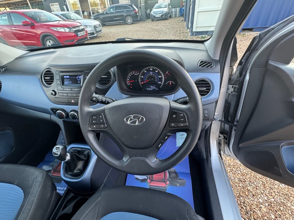 Used Hyundai i10 2014 for sale - 76119126: Photo 20