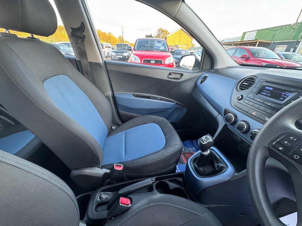 Used Hyundai i10 2014 for sale - 76119126: Photo 30