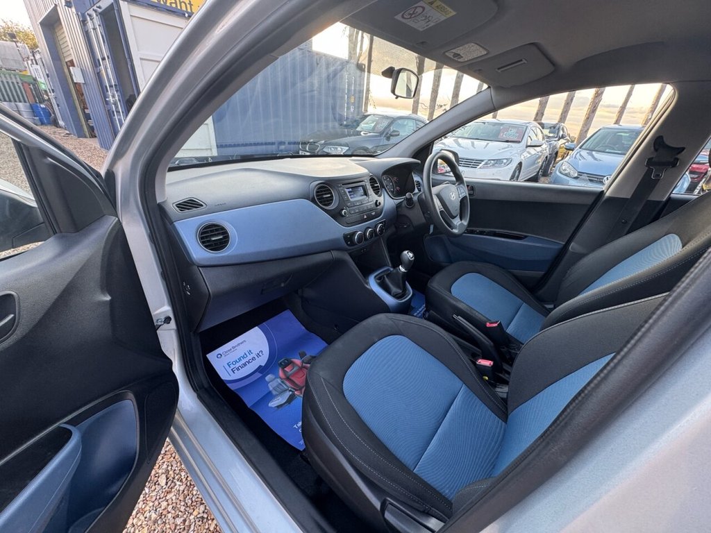 Used Hyundai i10 2014 for sale - 76119126: Photo 38