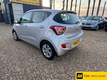Used Hyundai i10 2014 for sale - 76119126: Photo 4