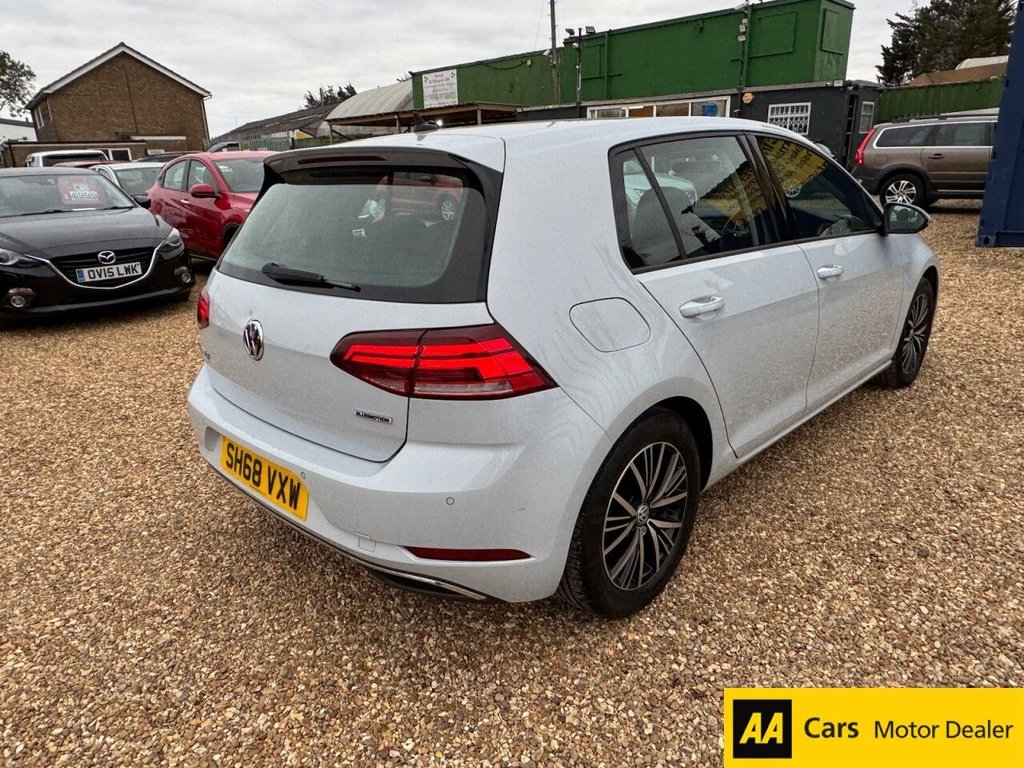 Used Volkswagen Golf 2018 for sale - 76202938: Photo 4