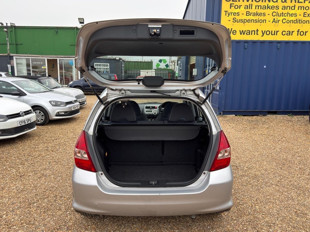 Used Honda Jazz 2007 for sale - 78200835: Photo 10