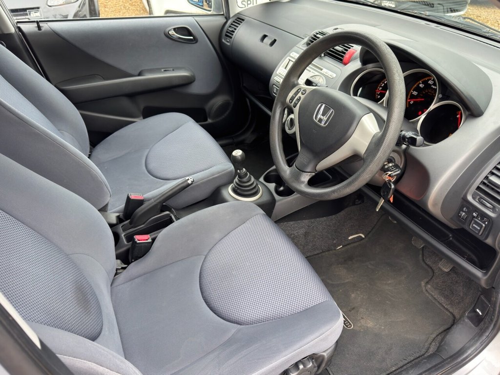 Used Honda Jazz 2007 for sale - 78200835: Photo 12
