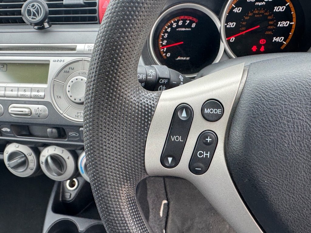 Used Honda Jazz 2007 for sale - 78200835: Photo 19