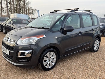 Used Citroen C3 Picasso 2016 for sale - 77967368: Photo