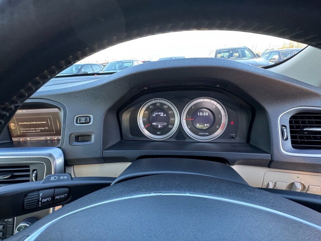 Used Volvo V60 2012 for sale - 77356236: Photo 14