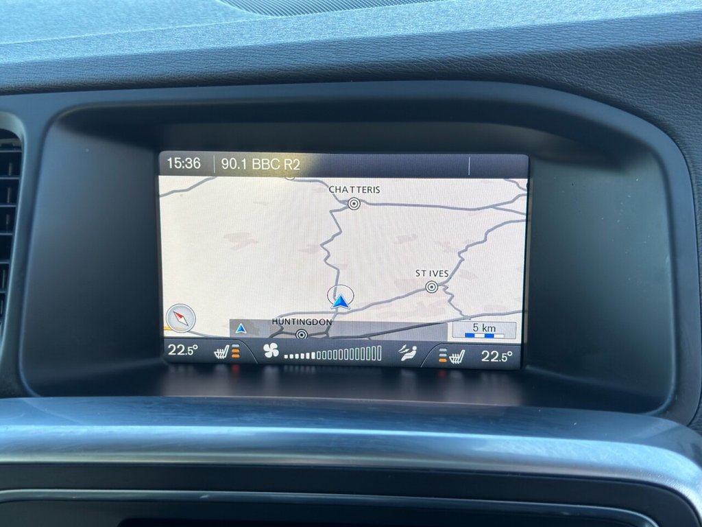 Used Volvo V60 2012 for sale - 77356236: Photo 22