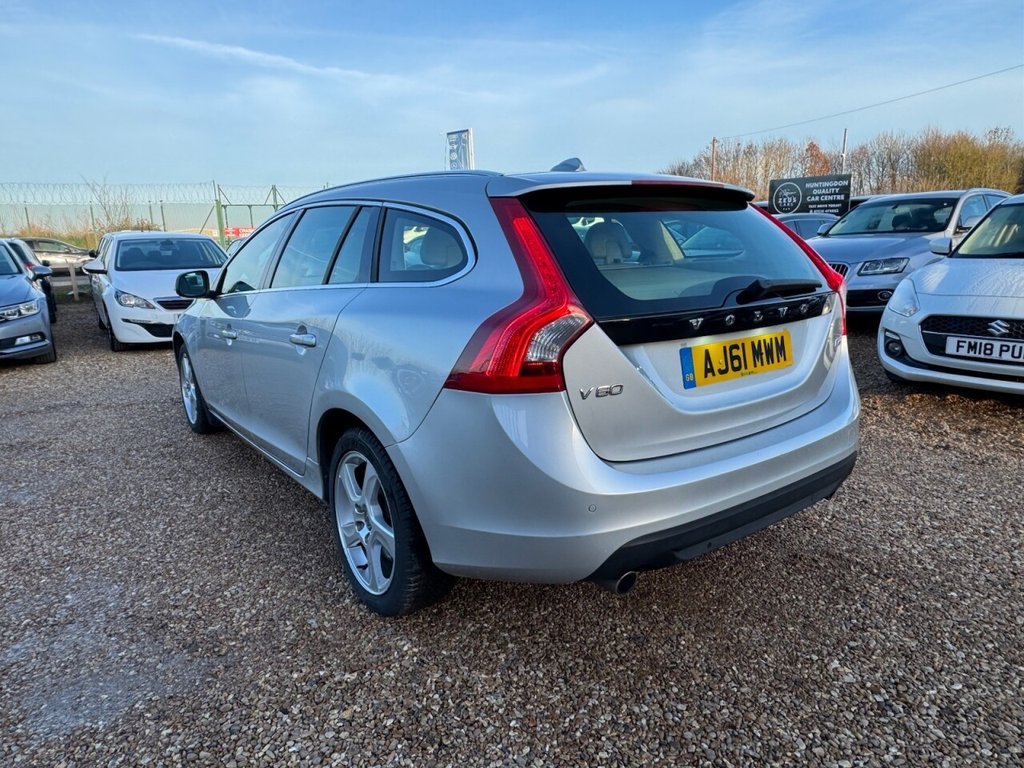 Used Volvo V60 2012 for sale - 77356236: Photo 8