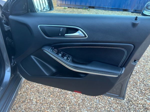 Used Mercedes-Benz A-Class 2015 for sale - 76014713: Photo 19