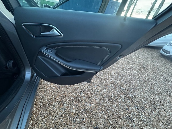 Used Mercedes-Benz A-Class 2015 for sale - 76014713: Photo 32