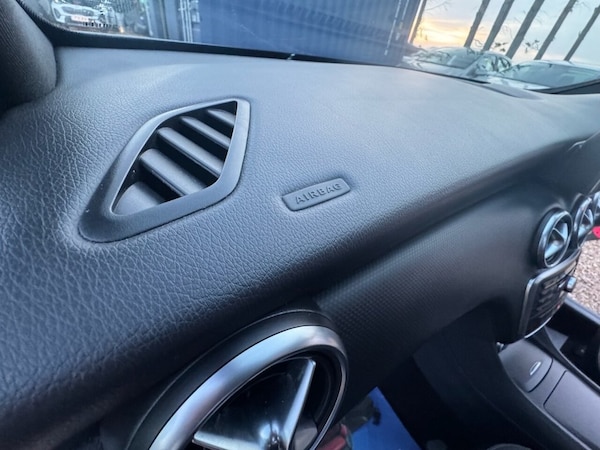 Used Mercedes-Benz A-Class 2015 for sale - 76014713: Photo 42