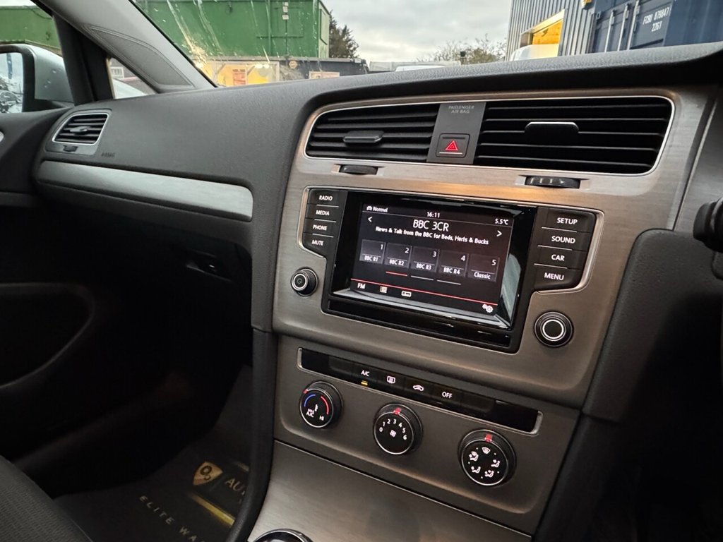 Used Volkswagen Golf 2015 for sale - 76617818: Photo 20