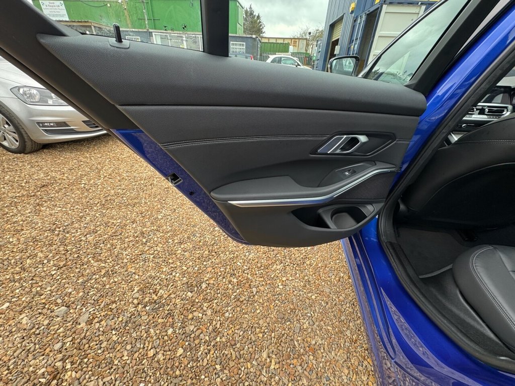 Used BMW 3 Series 2020 for sale - 78002910: Photo 43