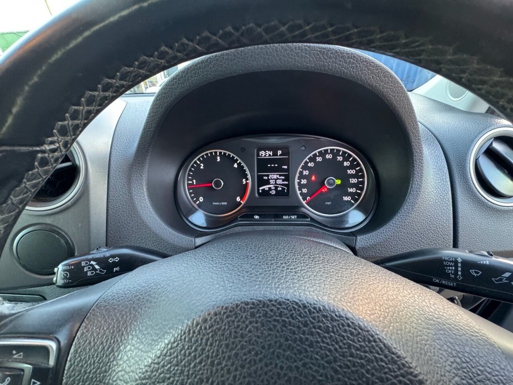 Used Volkswagen Amarok 2013 for sale - 77927180: Photo 31