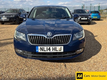 Used Skoda Superb 2014 for sale - 79385464: Photo