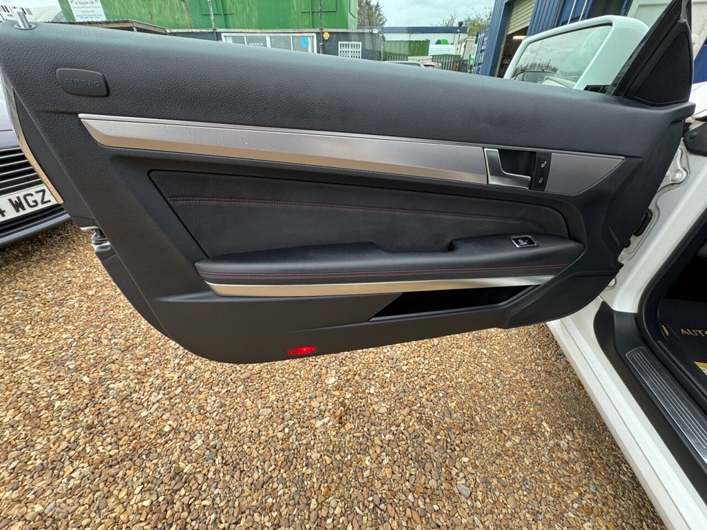 Used Mercedes-Benz E Class 2015 for sale - 78097206: Photo 43