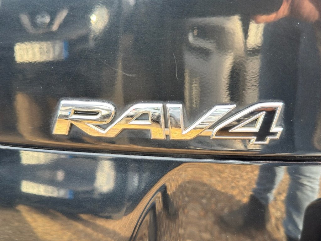 Used Toyota RAV4 2010 for sale - 77880114: Photo 10