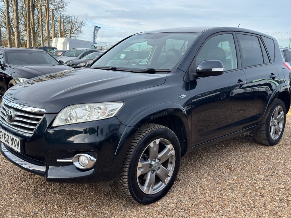 Used Toyota RAV4 2010 for sale - 77880114: Photo 3