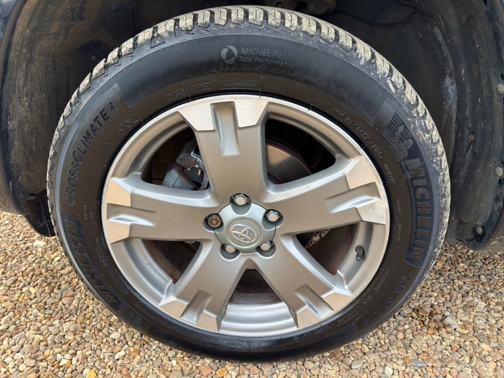 Used Toyota RAV4 2010 for sale - 77880114: Photo 40