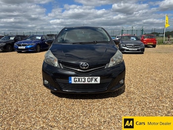 Used Toyota Yaris 2013 for sale - 78896650: Photo