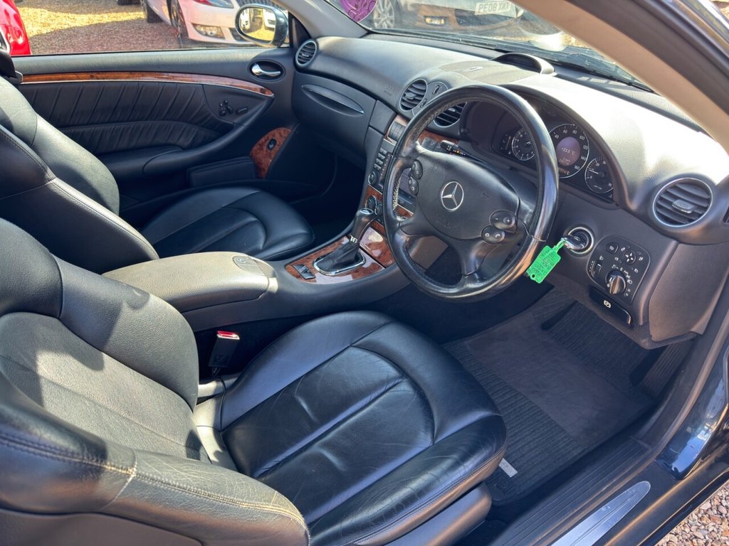 Used Mercedes-Benz CLK 2006 for sale - 76069109: Photo 9