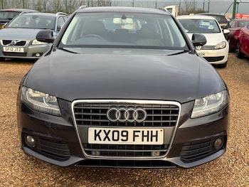 Used Audi A4 2009 for sale - 76923576: Photo