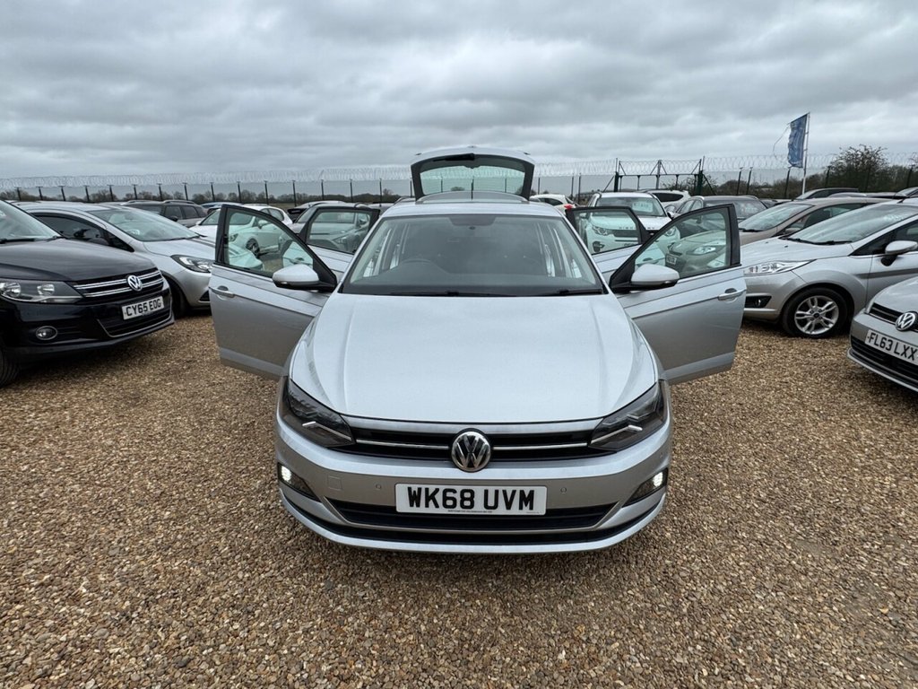 Used Volkswagen Polo 2018 for sale - 77850293: Photo 9