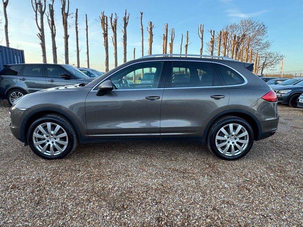 Used Porsche Cayenne 2012 for sale - 77356476: Photo 13