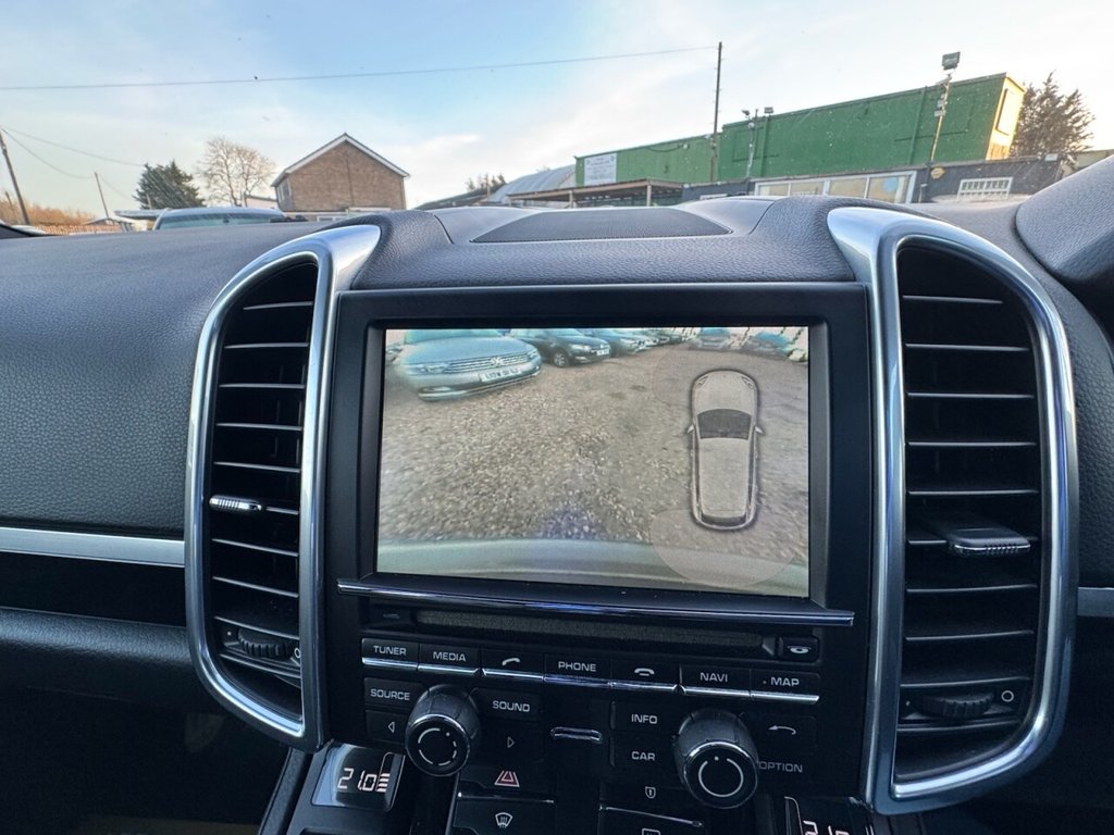 Used Porsche Cayenne 2012 for sale - 77356476: Photo 25