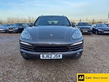 Used Porsche Cayenne 2012 for sale - 77356476: Photo