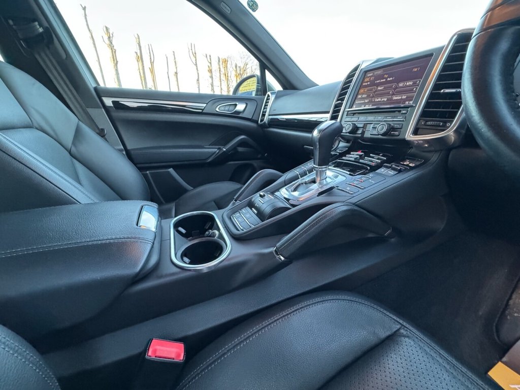 Used Porsche Cayenne 2012 for sale - 77356476: Photo 39