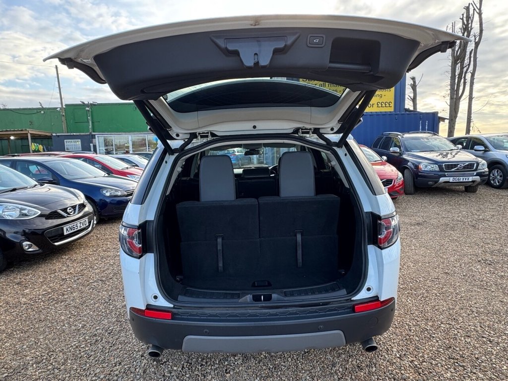 Used Land Rover Discovery Sport 2015 for sale - 77734515: Photo 11