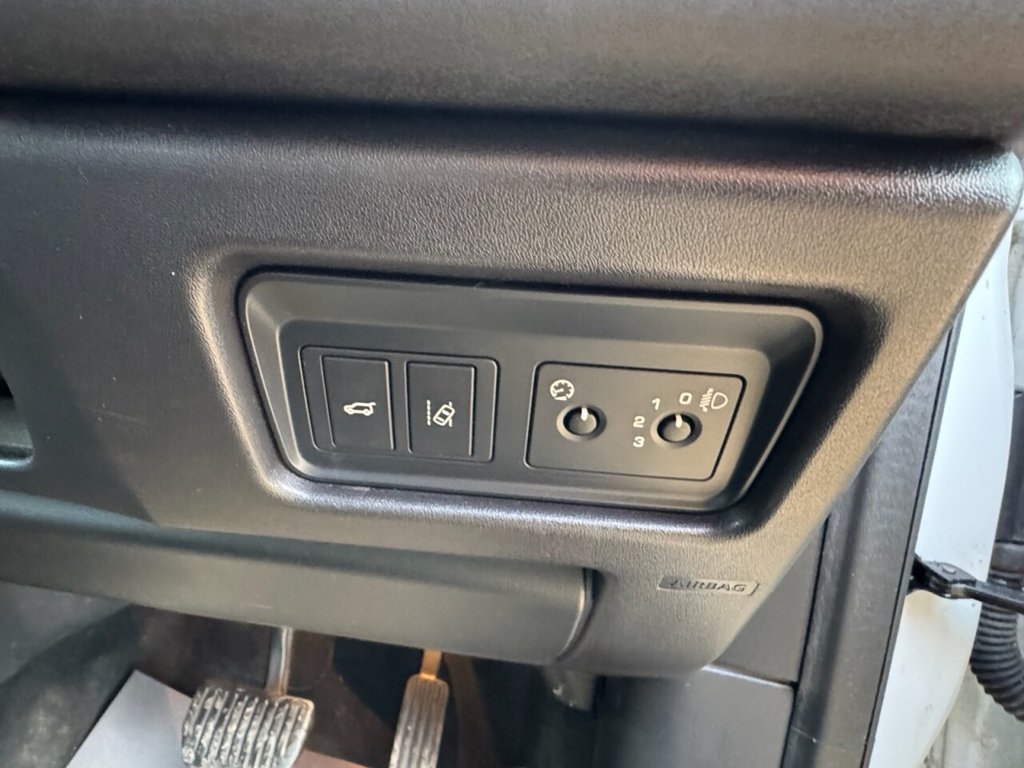 Used Land Rover Discovery Sport 2015 for sale - 77734515: Photo 21