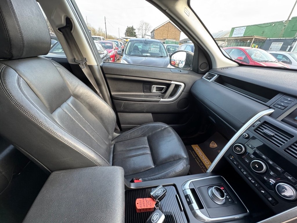 Used Land Rover Discovery Sport 2015 for sale - 77734515: Photo 32