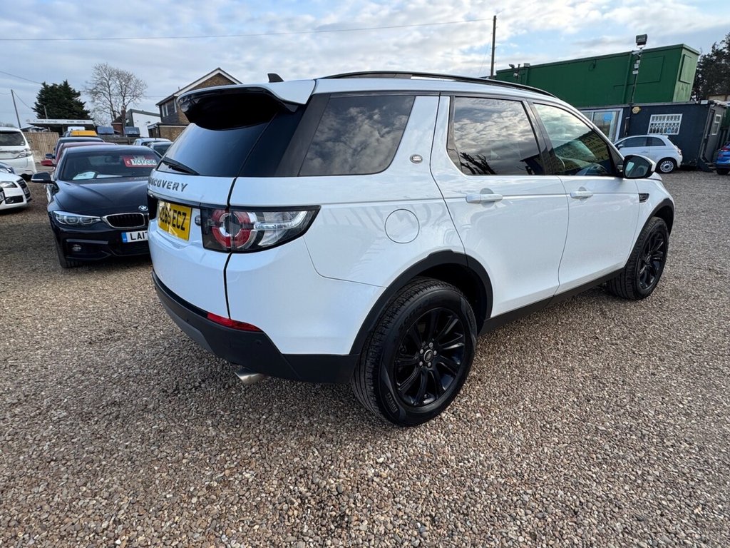 Used Land Rover Discovery Sport 2015 for sale - 77734515: Photo 6