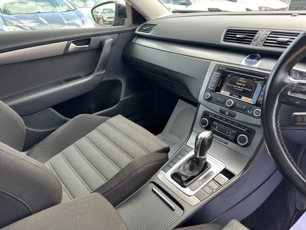 Used Volkswagen Passat 2011 for sale - 78056328: Photo 28