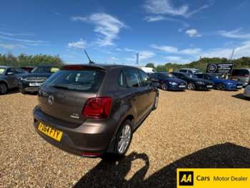 Used Volkswagen Polo 2014 for sale - 75087067: Photo