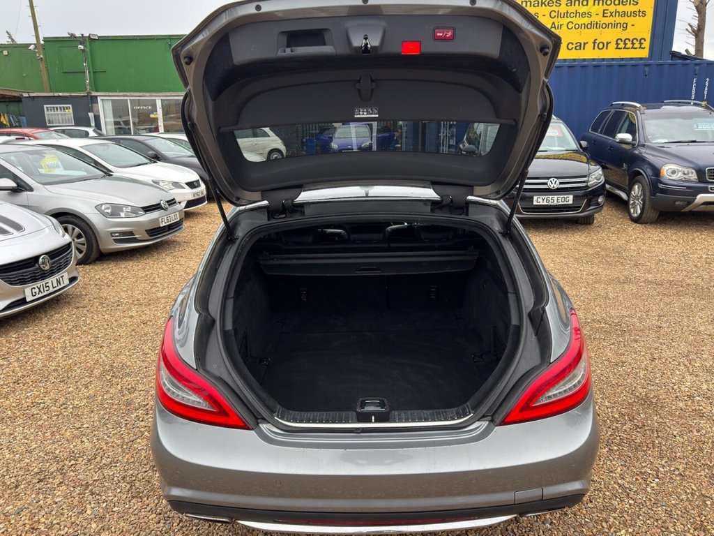 Used Mercedes-Benz CLS 2014 for sale - 77905170: Photo 10